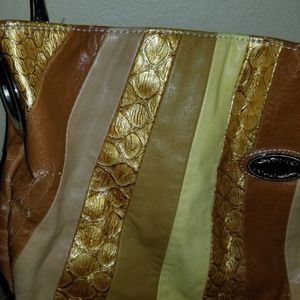 Leather handbag